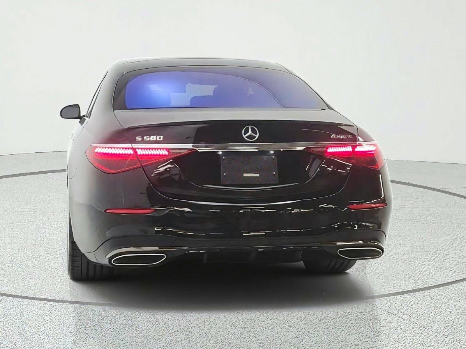 Used 2023 Mercedes-Benz S 580 4MATIC Sedan image 6