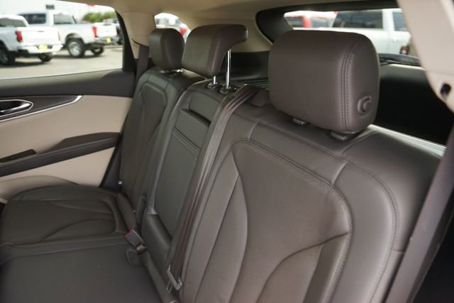 Used 2020 Lincoln Nautilus Reserve w/ Cargo Utility Package AWD/4WD image 14