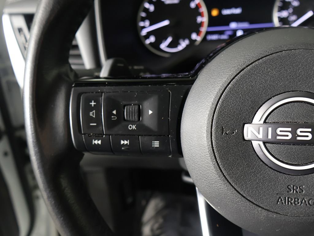 Used 2023 Nissan Rogue SV w/ SV Premium B Package image 38