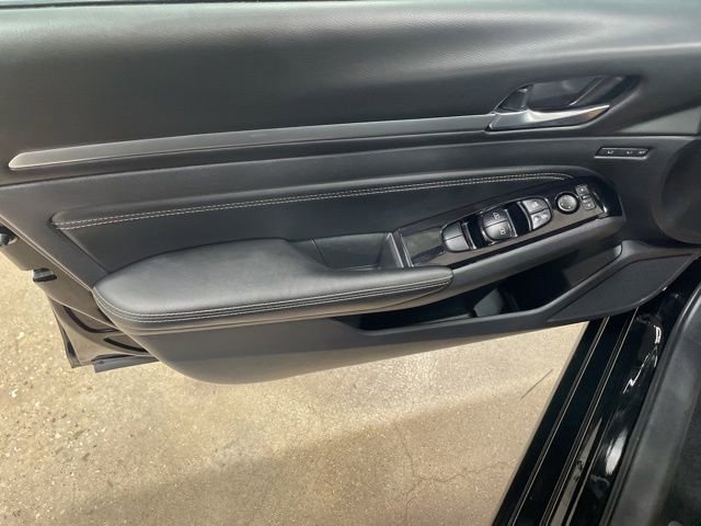 Certified 2020 Nissan Altima 2.5 Platinum image 12