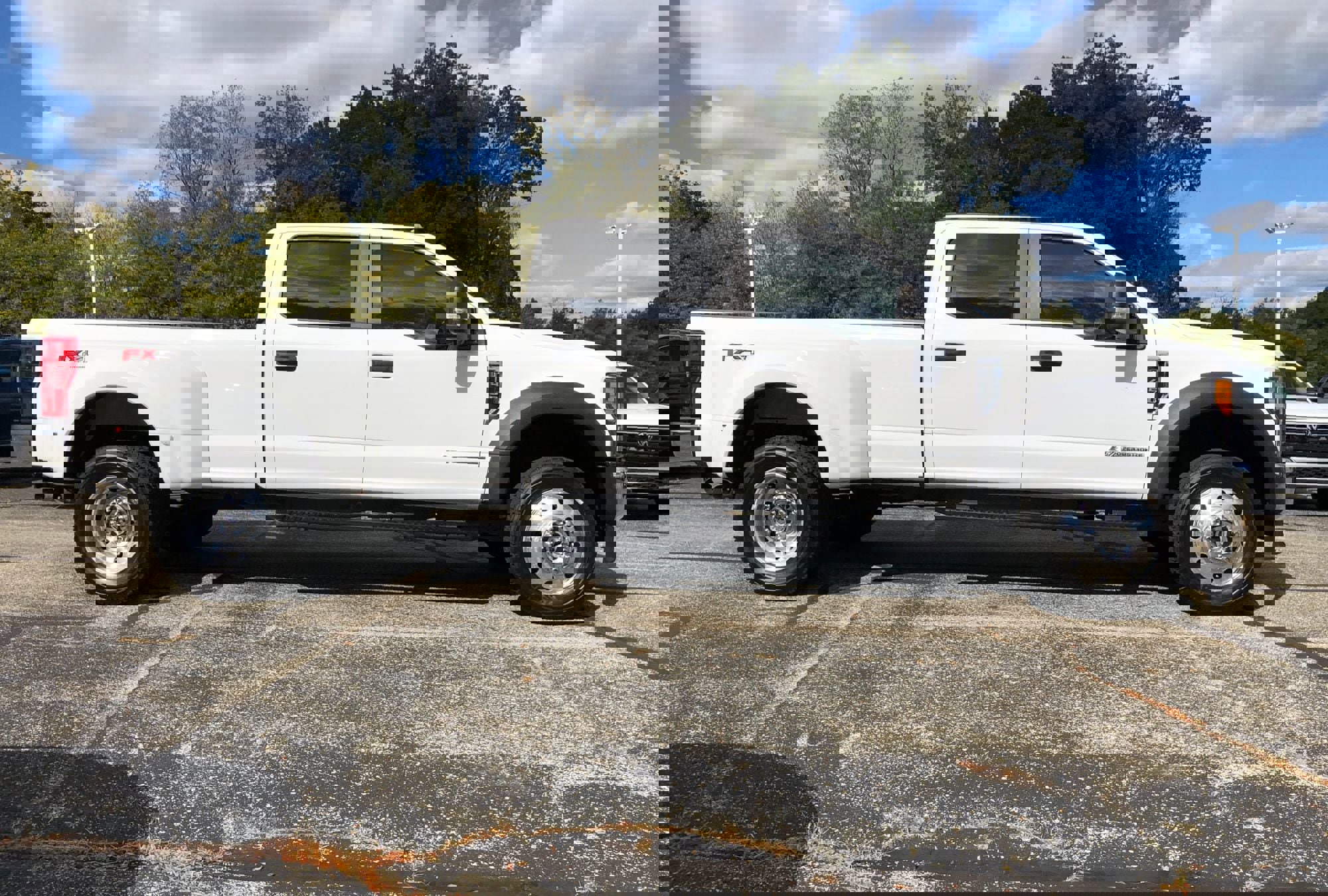 Used 2022 Ford F450 XL w/ Power Equipment Group image 8