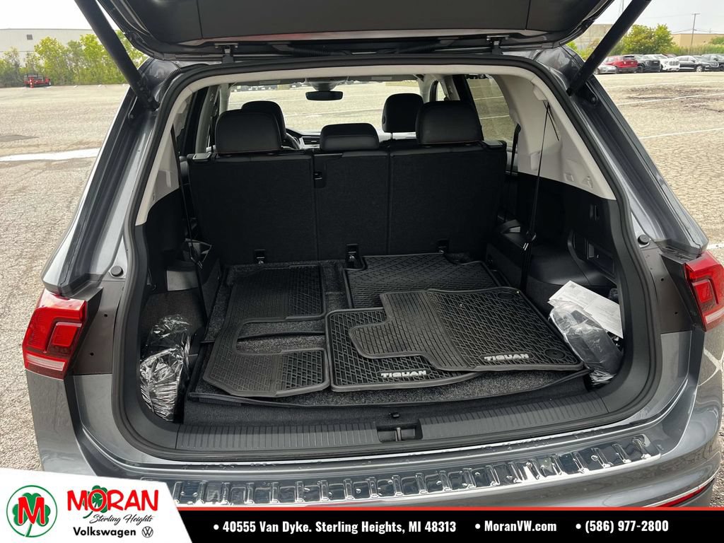 Used 2024 Volkswagen Tiguan Wolfsburg Edition FWD image 10
