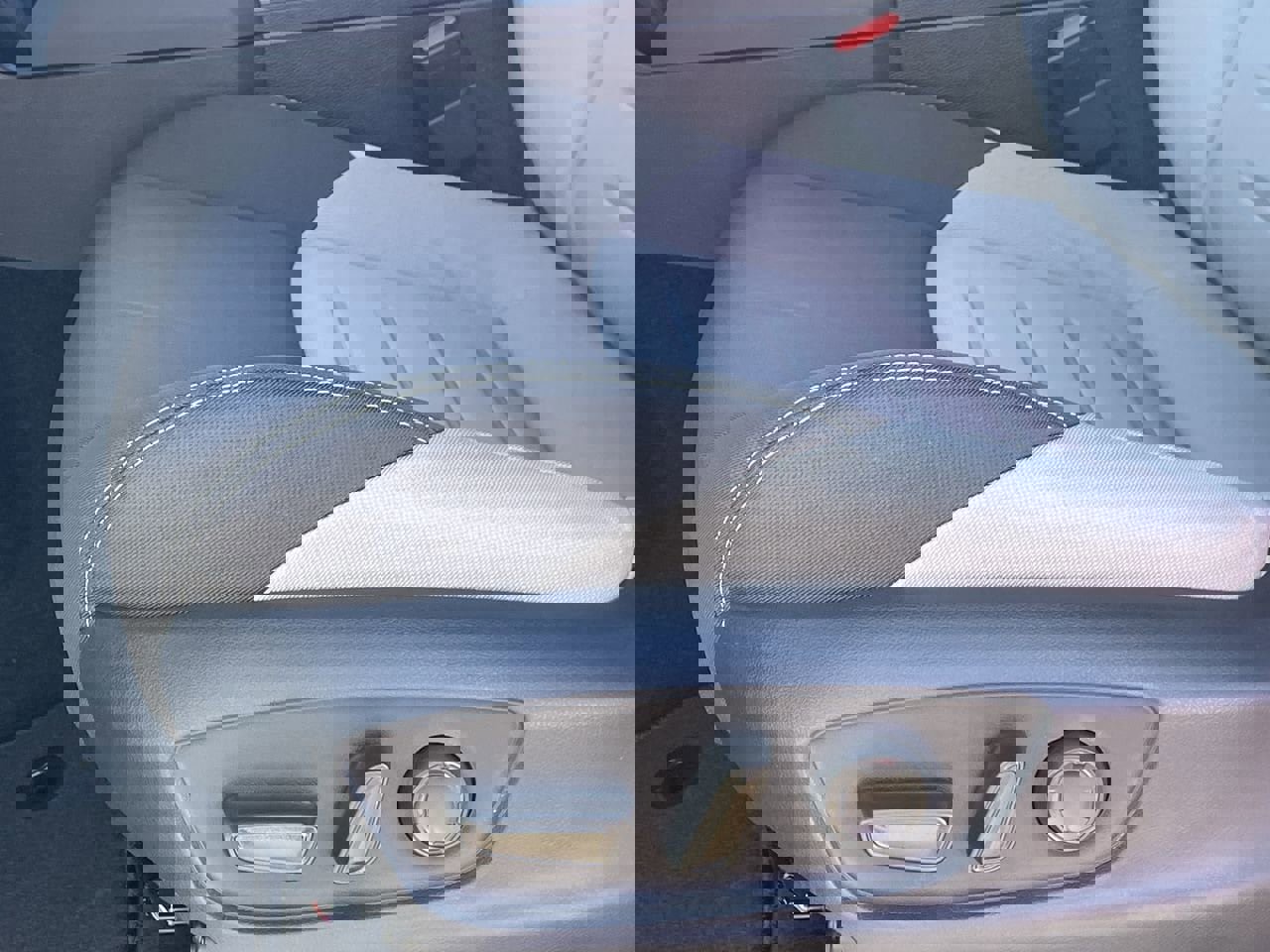 New 2026 Toyota Tacoma TRD Off-Road image 17