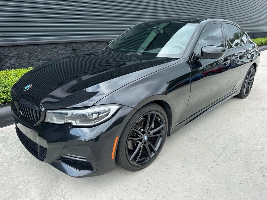 Used 2021 BMW 330i Sedan w/ M Sport Package RWD image 7