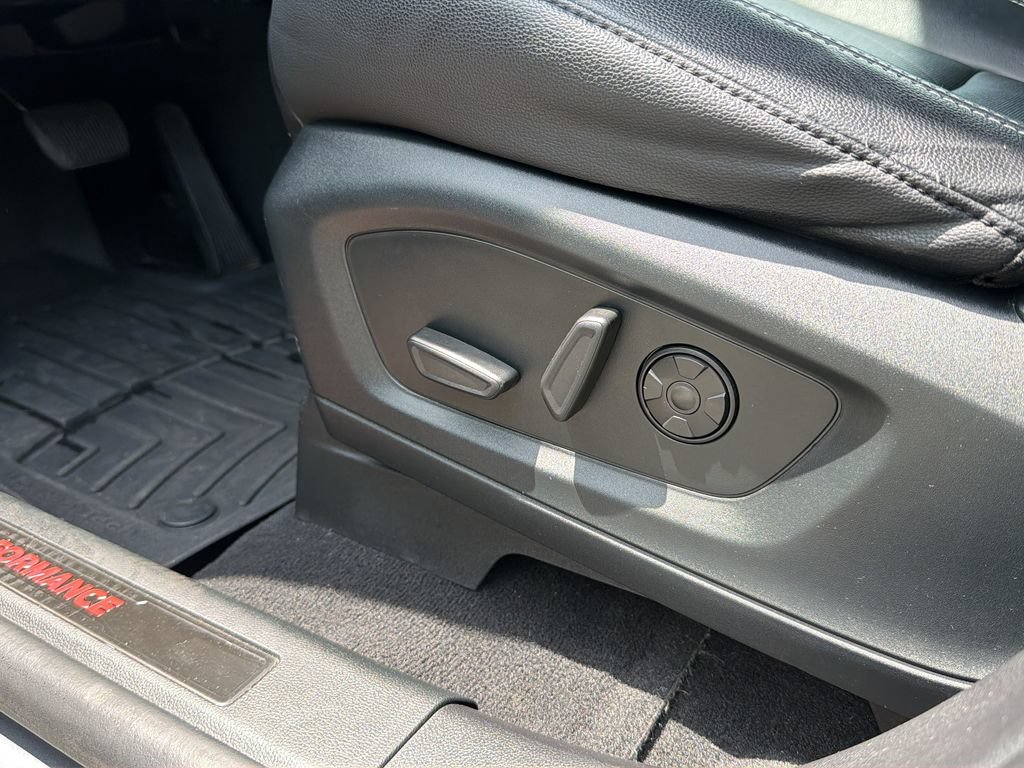 Used 2021 Ford Explorer ST w/ Equipment Group 401A AWD/4WD image 24