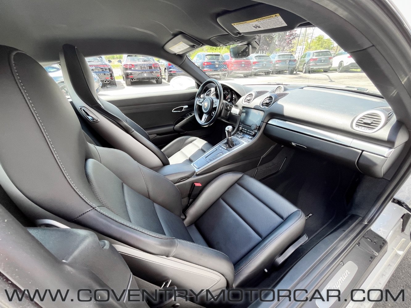 Used 2018 Porsche 718 Cayman RWD image 25