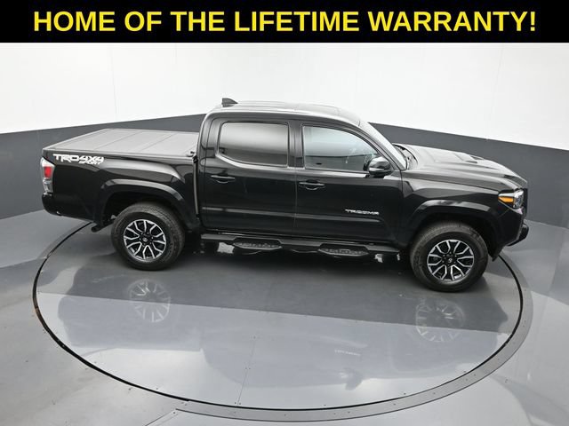 Used 2021 Toyota Tacoma TRD Sport w/ TRD Premium Sport Package AWD/4WD image 61