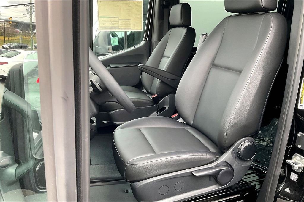 New 2024 Mercedes-Benz Sprinter 3500 image 7
