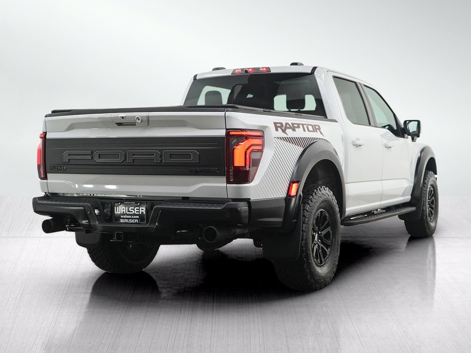 Used 2024 Ford F150 Raptor AWD/4WD image 5