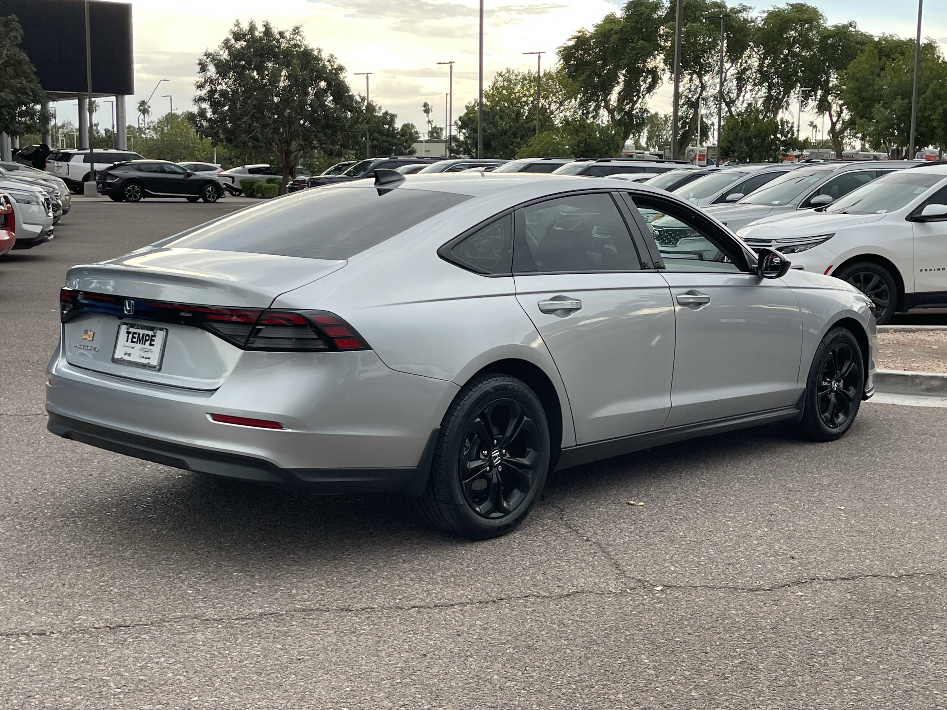 Used 2025 Honda Accord SE image 5