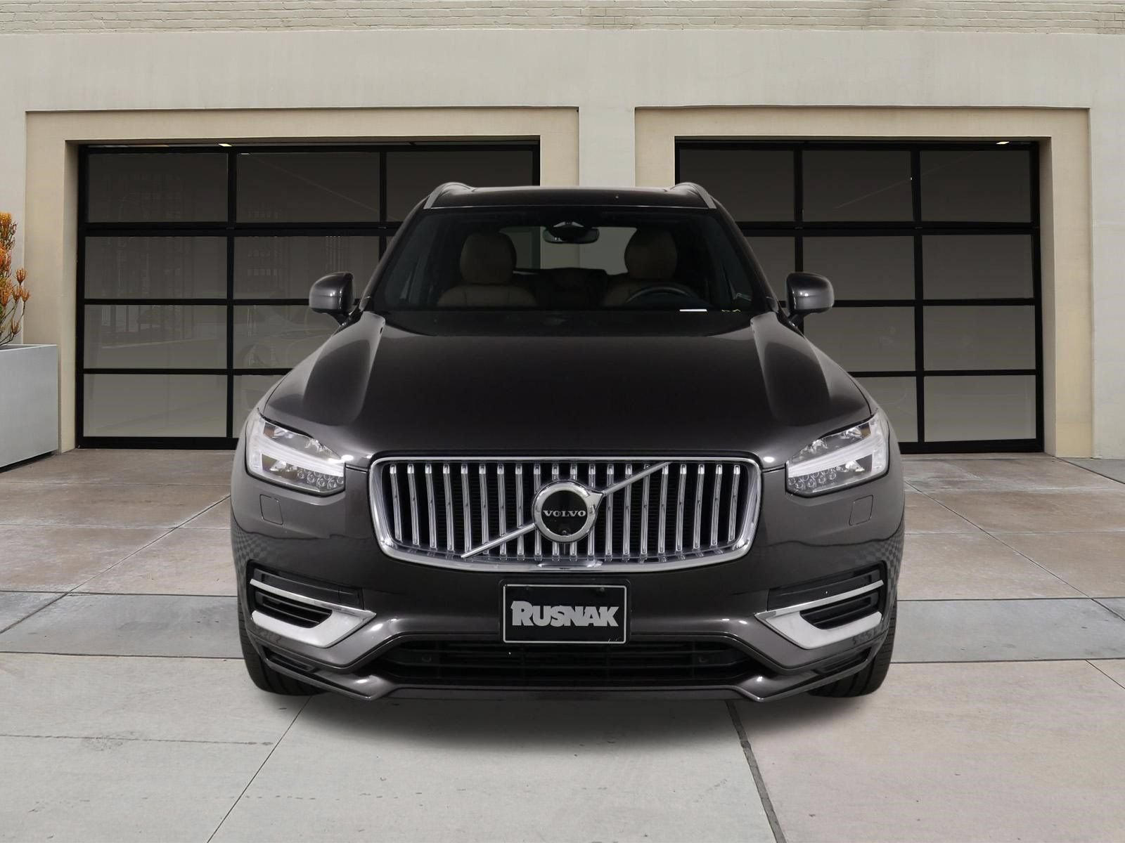 Certified 2024 Volvo XC90 T8 Plus w/ Protection Package Premier AWD/4WD image 6