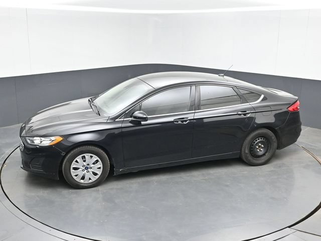 Used 2019 Ford Fusion S FWD image 22