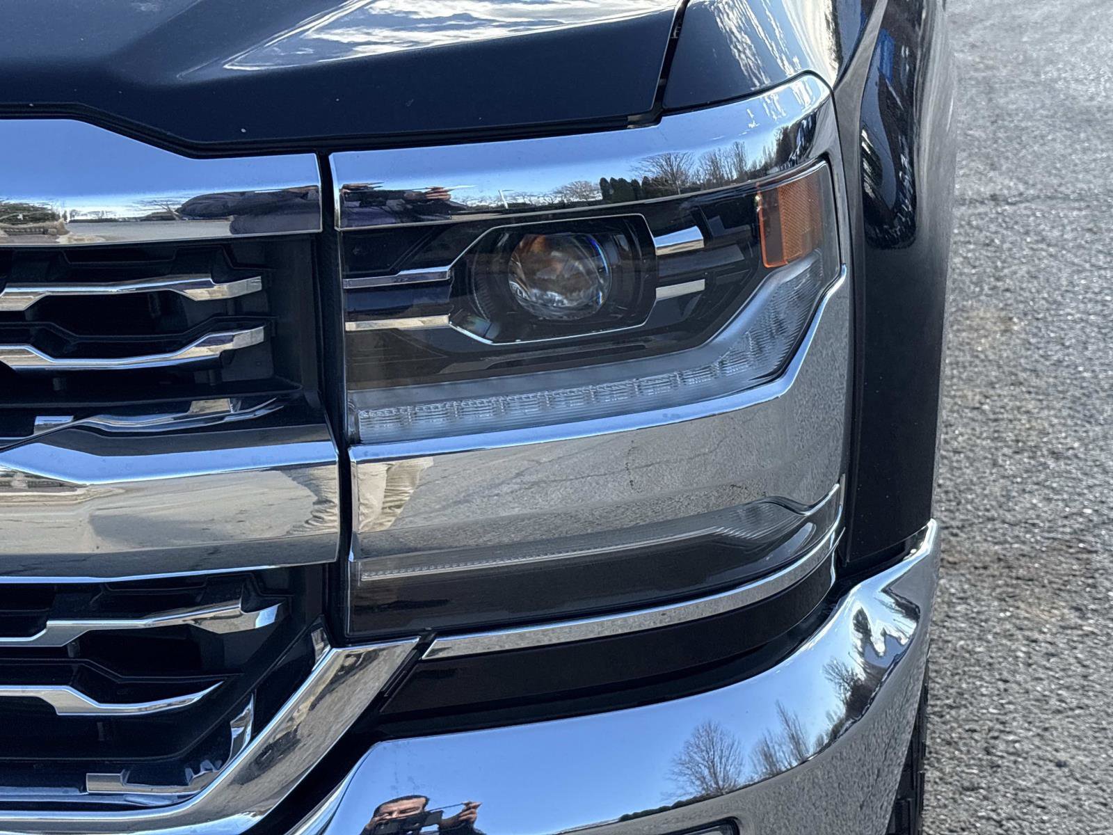 Used 2017 Chevrolet Silverado 1500 LTZ w/ High Desert Package image 11