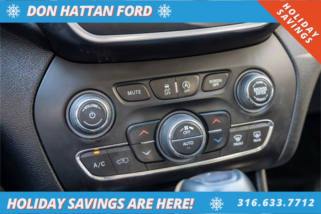 Used 2022 Jeep Cherokee Latitude Lux image 10