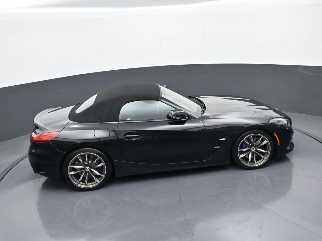Used 2023 BMW Z4 M40i w/ Premium Package image 34