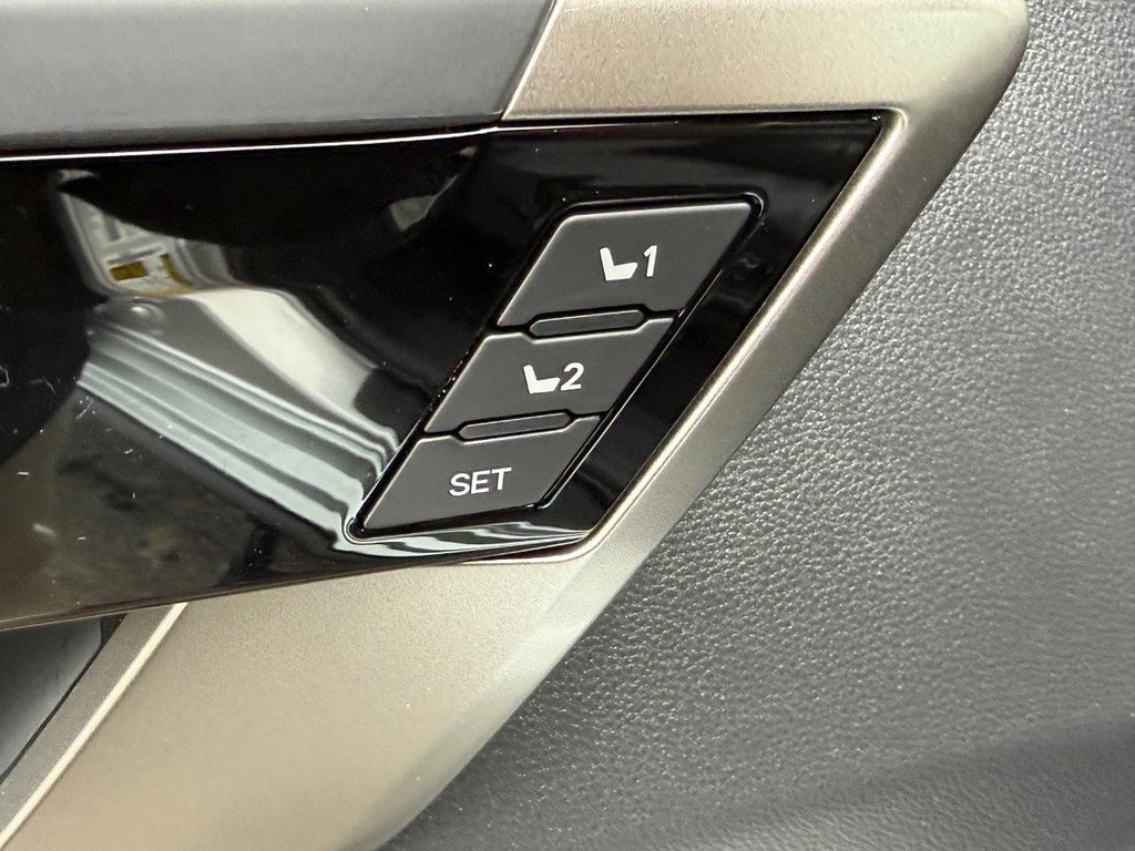 New 2026 Toyota Tundra Limited image 12
