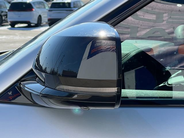 Used 2024 Jeep Grand Cherokee L Limited w/ Luxury Tech Group II image 46