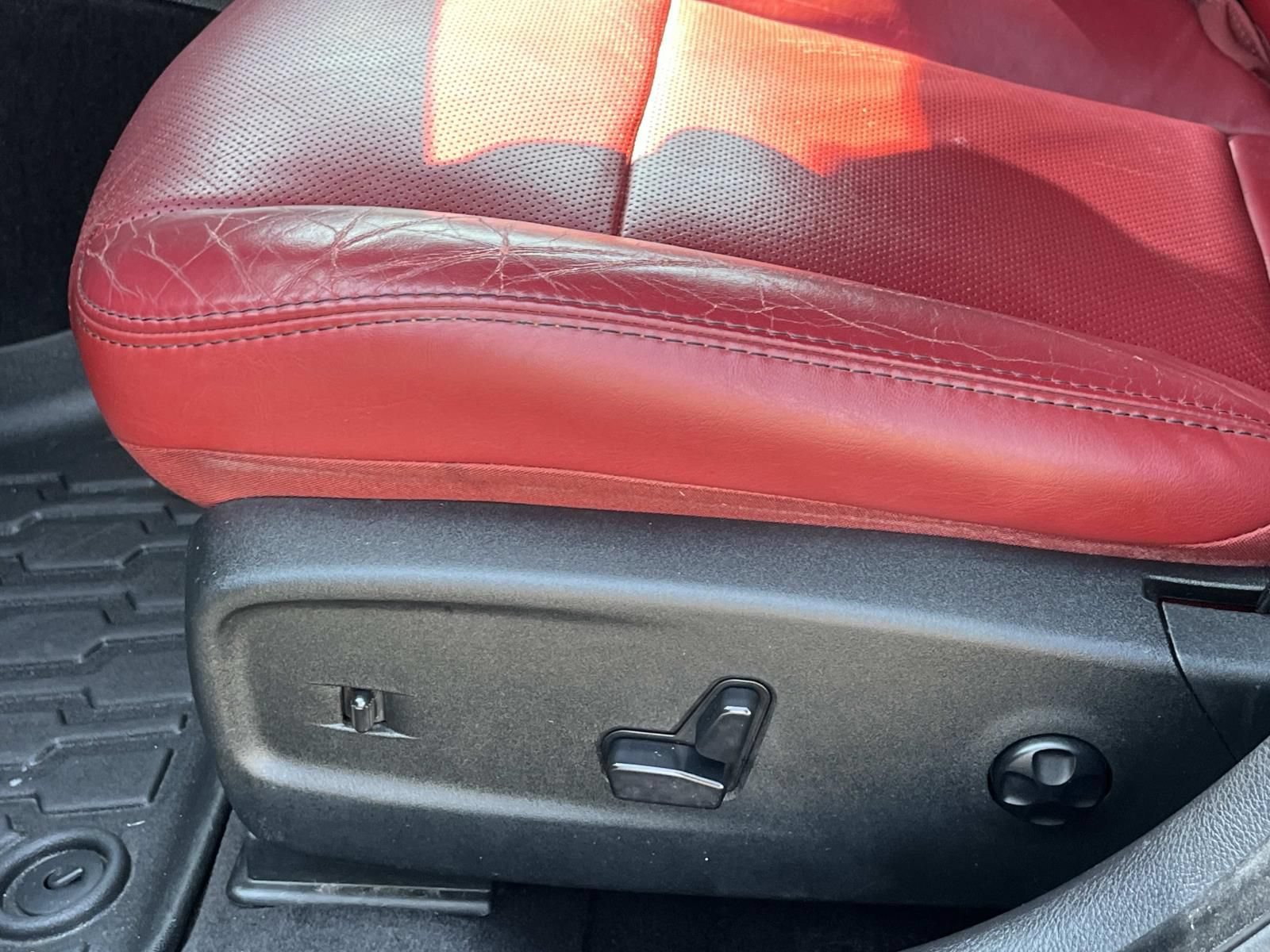 Used 2013 Dodge Charger SXT Plus RWD image 27