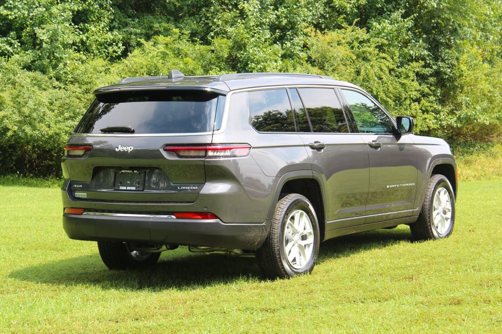 New 2025 Jeep Grand Cherokee L Laredo image 3