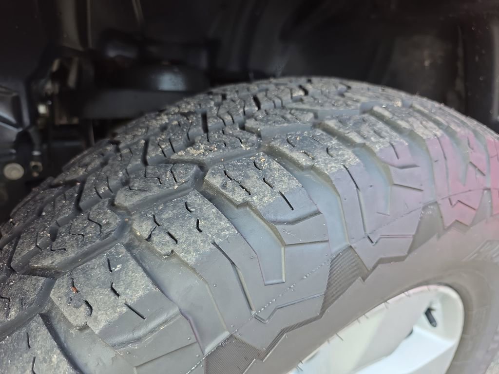 Used 2019 RAM 1500 Classic SLT image 34