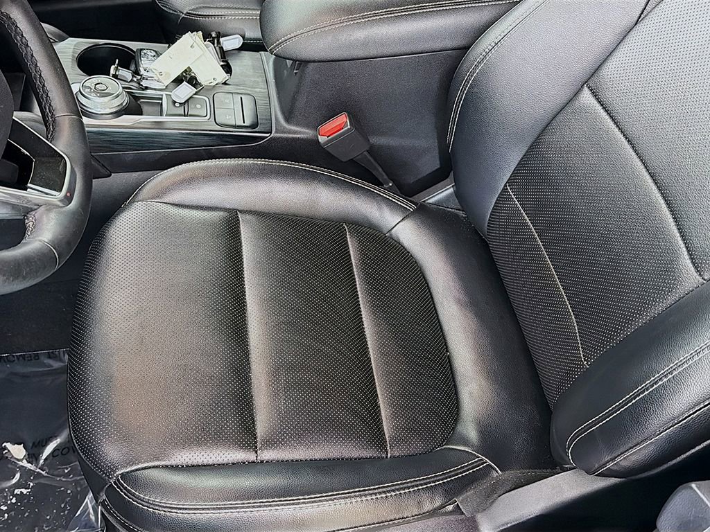 Used 2022 Ford Escape SEL image 20