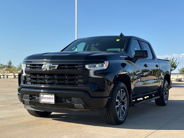Used 2025 Chevrolet Silverado 1500 RST w/ Texas Edition Plus AWD/4WD image 3