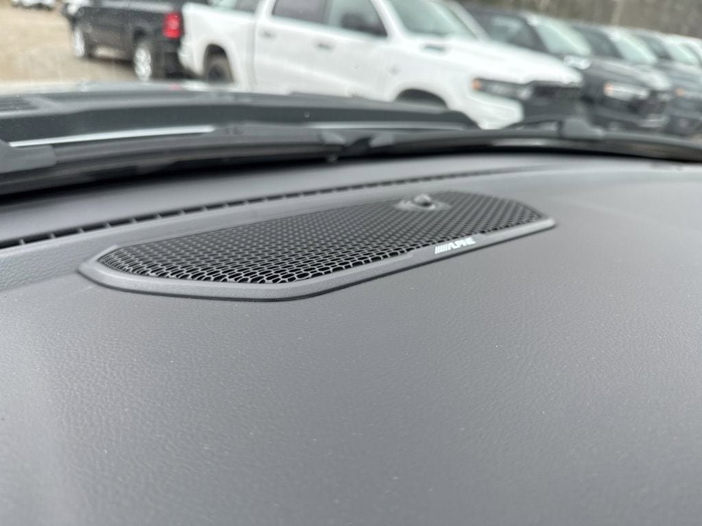 New 2026 RAM 1500 4x4 Crew Cab image 22