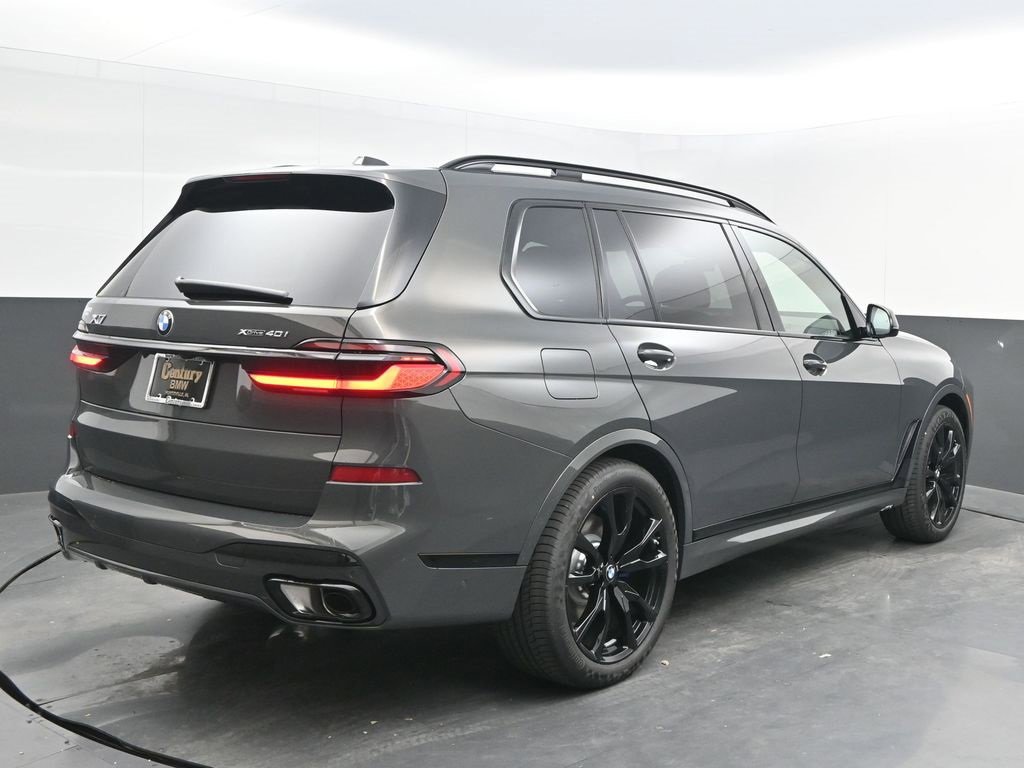 New 2026 BMW X7 xDrive40i w/ M Sport Package image 7