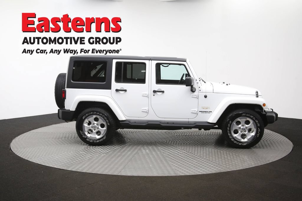Used 2015 Jeep Wrangler Unlimited Sahara w/ Connectivity Group AWD/4WD image 46