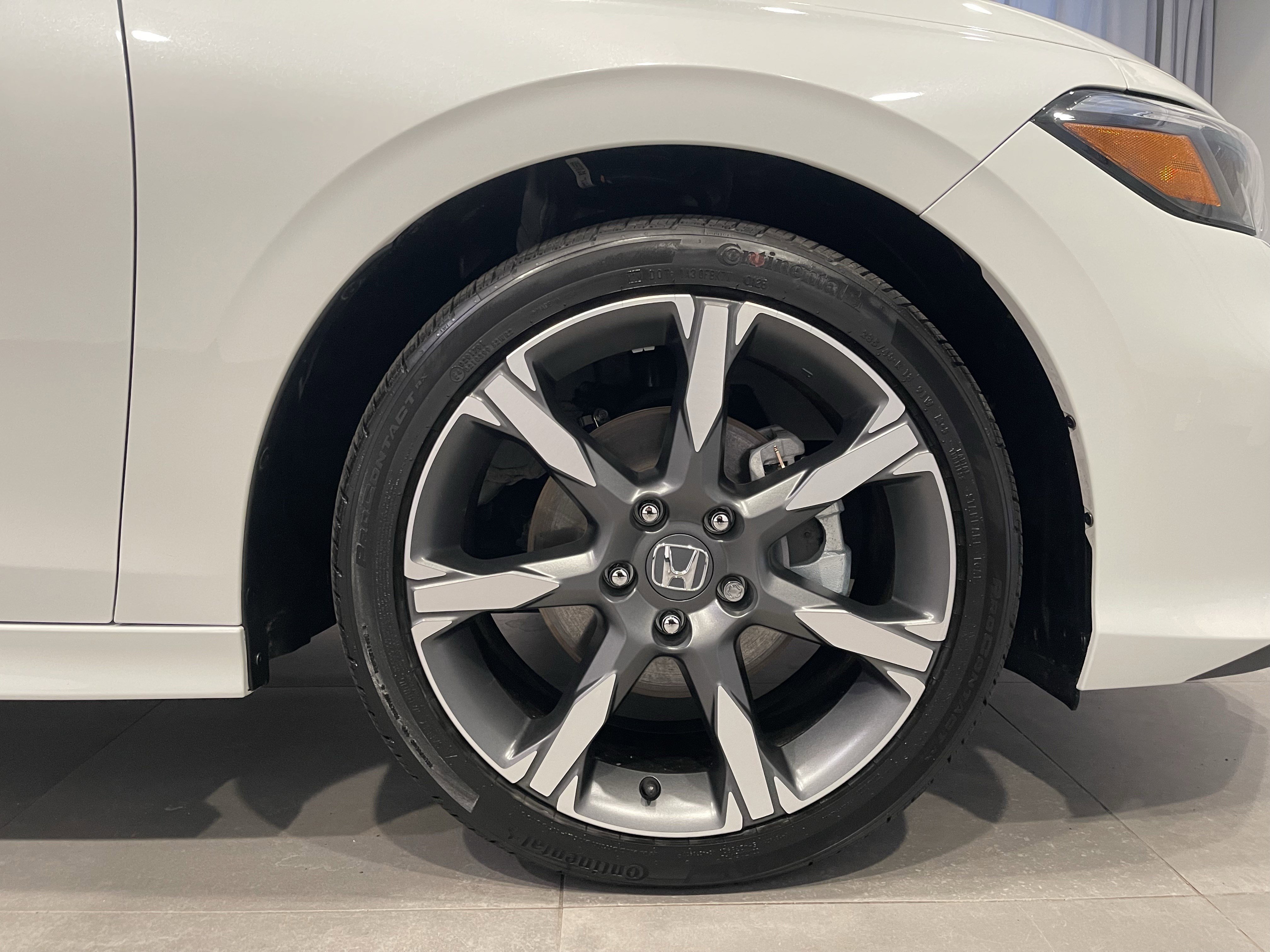 Used 2025 Honda Civic Sport image 11