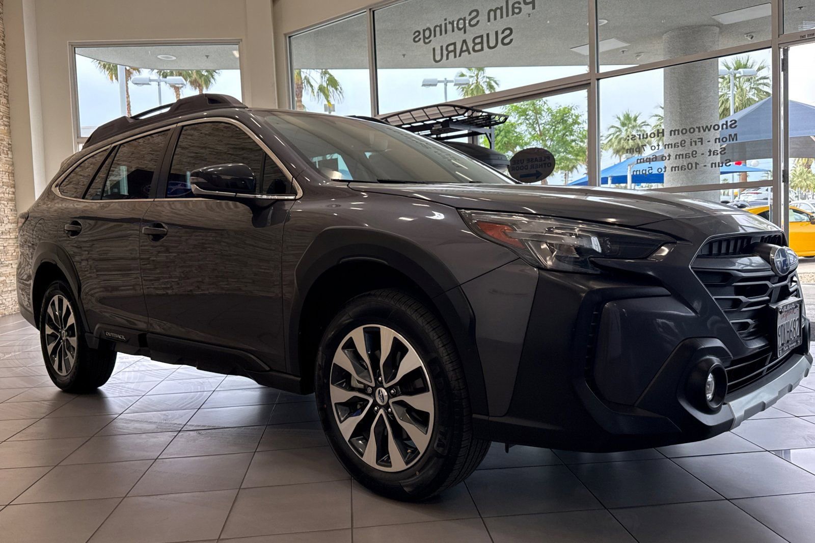 Certified 2023 Subaru Outback Limited AWD/4WD image 7