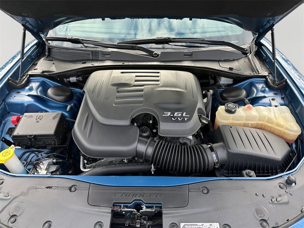 Used 2023 Dodge Charger SXT image 9