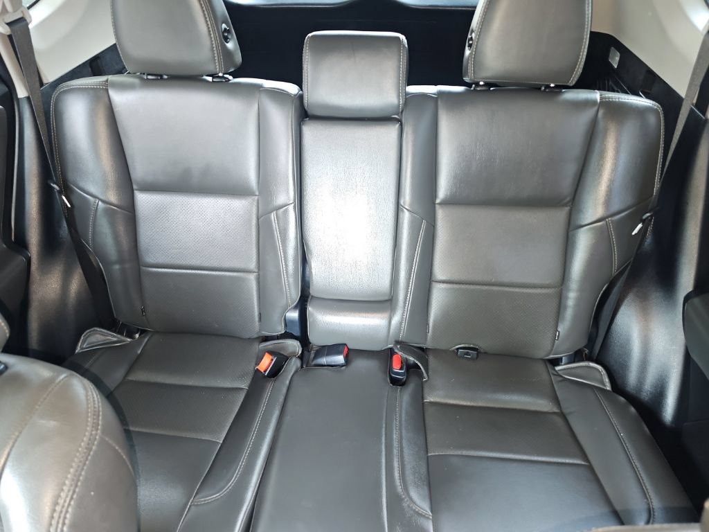 Used 2017 Toyota RAV4 LE FWD image 14