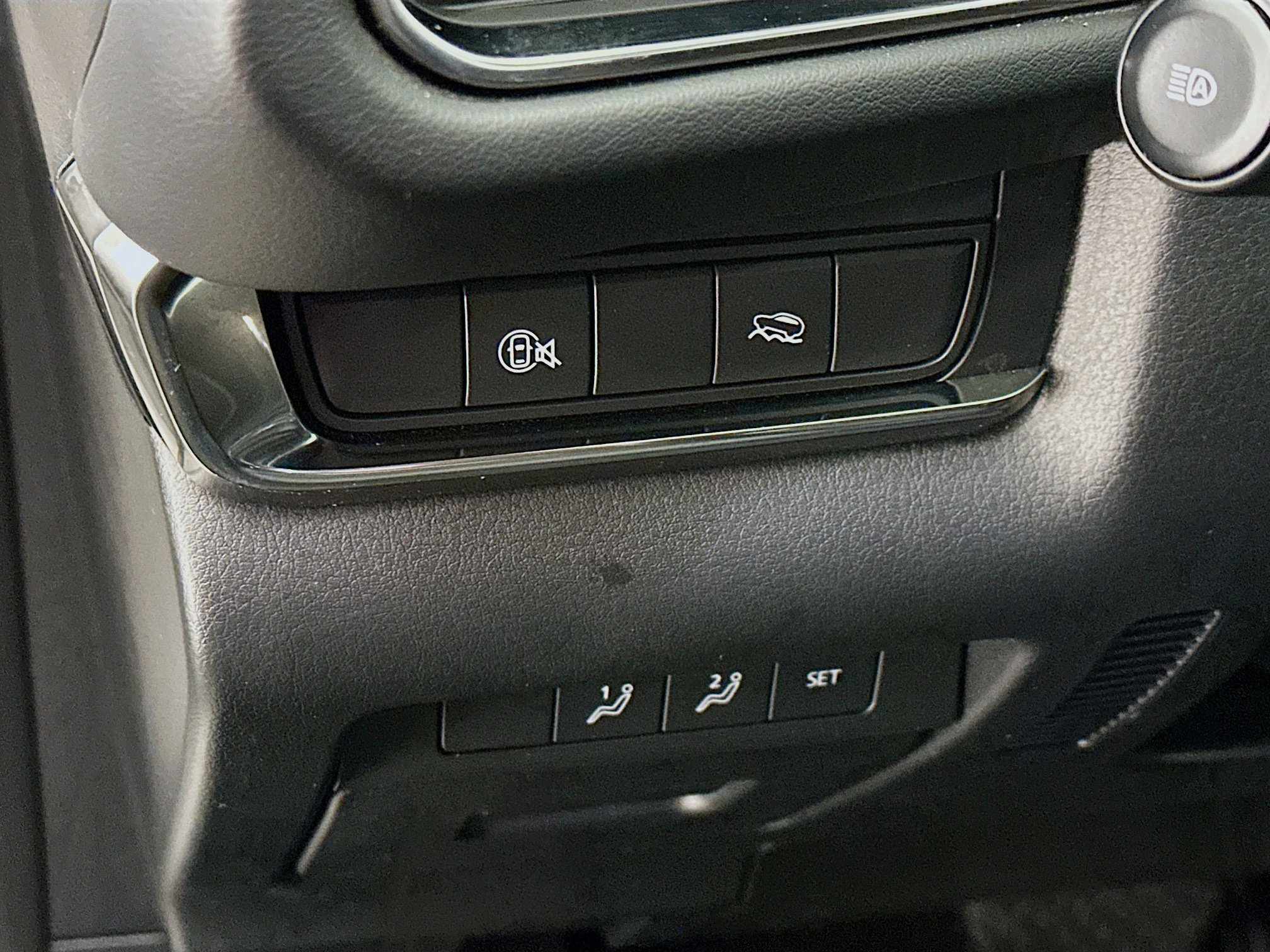 Used 2025 MAZDA CX-30 AWD 2.5 S w/ Preferred Package image 17