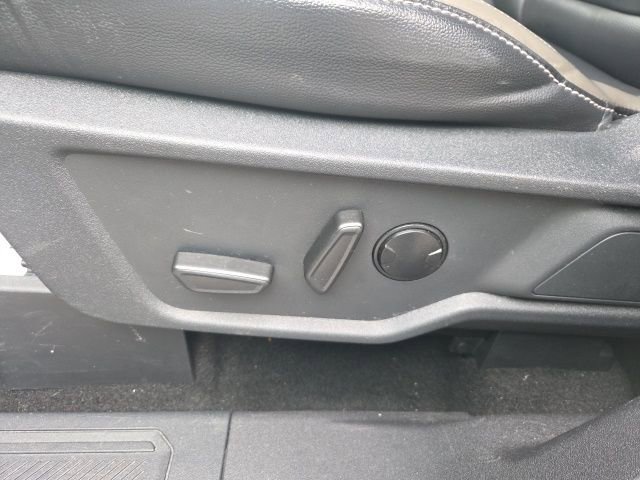 Used 2025 Ford Bronco Outer Banks image 22