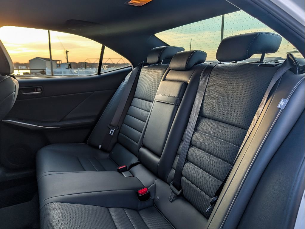 Used 2019 Lexus IS 300 F Sport w/ F Sport Package image 14