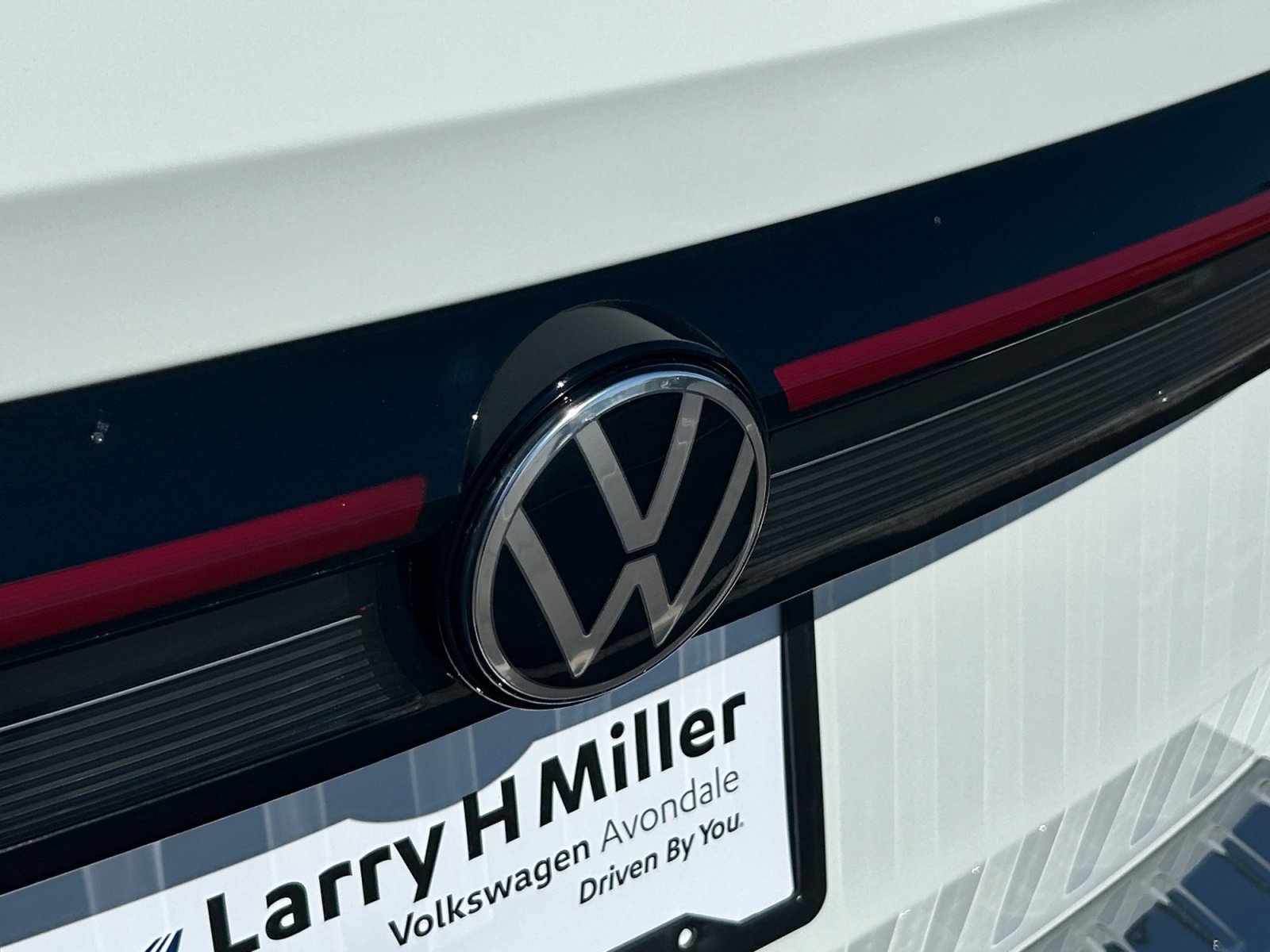 New 2026 Volkswagen Taos S FWD image 23
