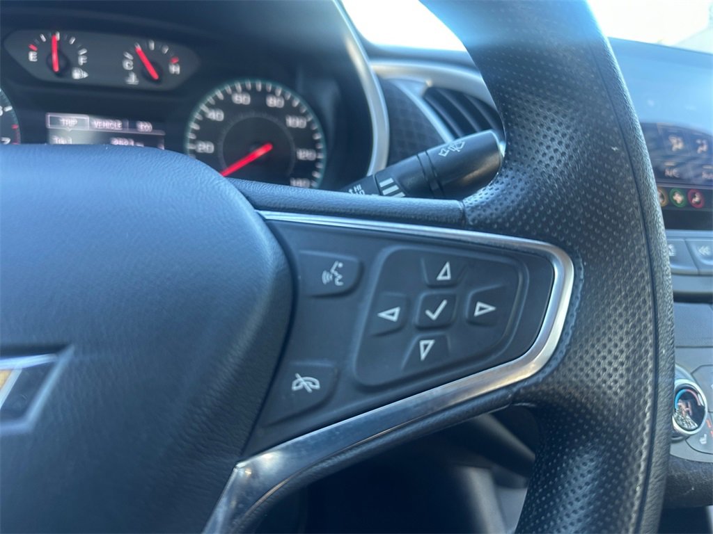 Used 2024 Chevrolet Malibu LT image 30
