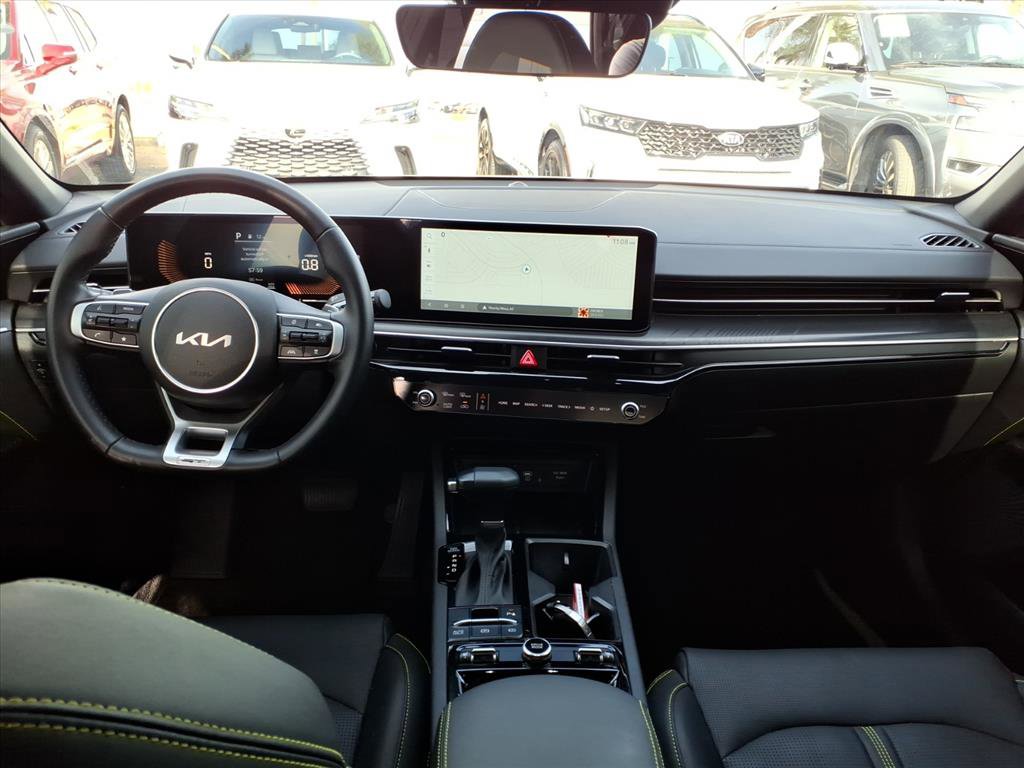 Used 2025 Kia K5 GT image 16