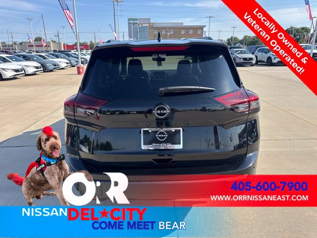 New 2026 Nissan Rogue Dark Armor AWD/4WD image 4