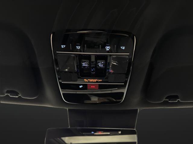 Used 2025 Hyundai Santa Fe Calligraphy image 28