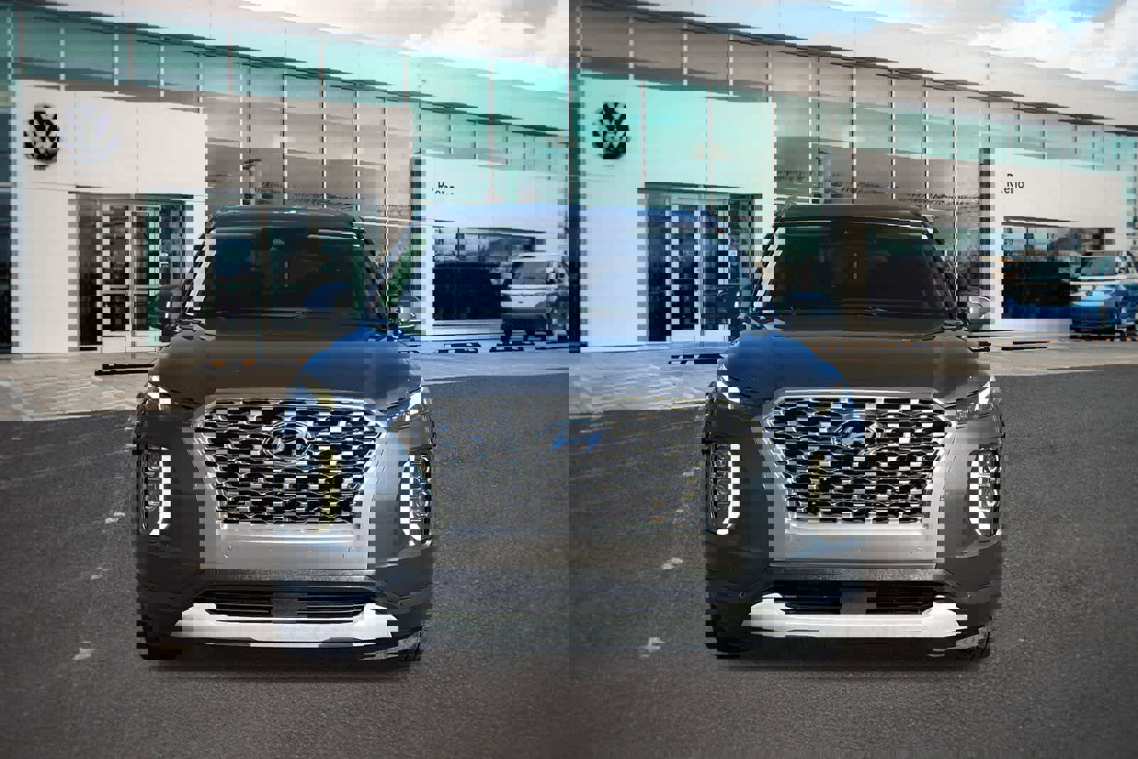 Used 2022 Hyundai Palisade SEL w/ Premium Package image 2