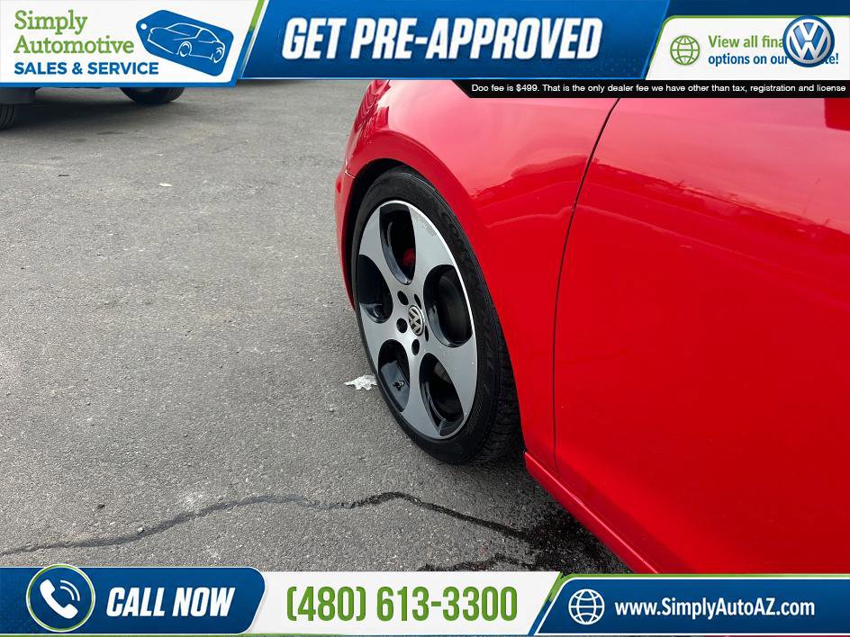Used 2010 Volkswagen GTI 2-Door FWD image 22