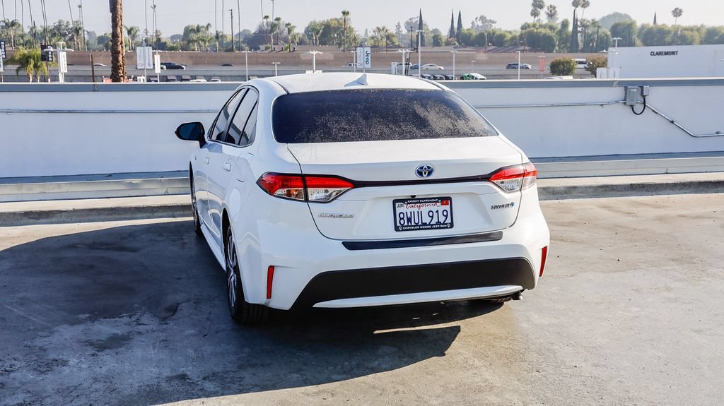 Used 2021 Toyota Corolla LE w/ Carpet Mat Package (TMS) FWD image 7