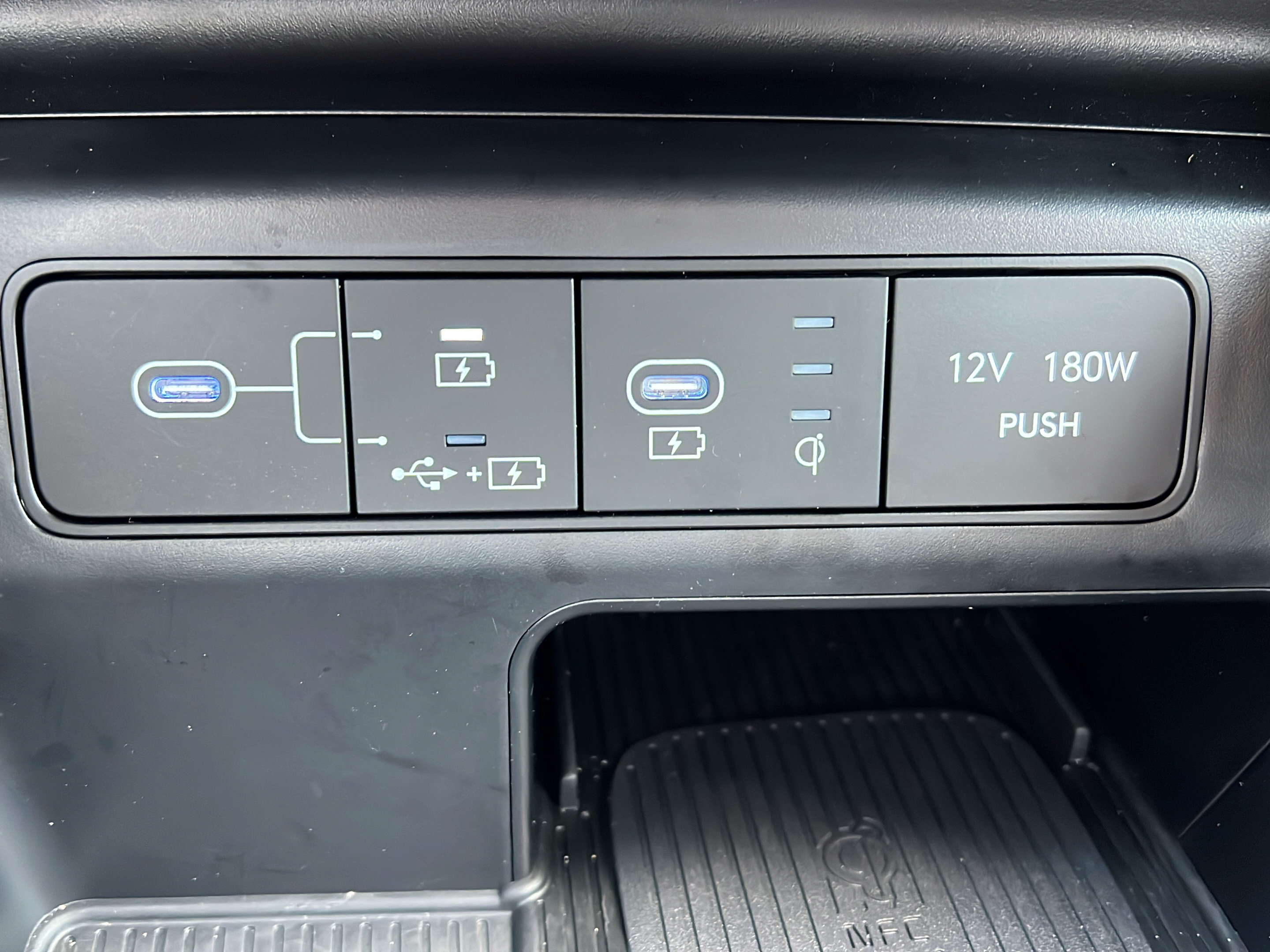 Certified 2025 Hyundai Santa Cruz Limited AWD/4WD image 20