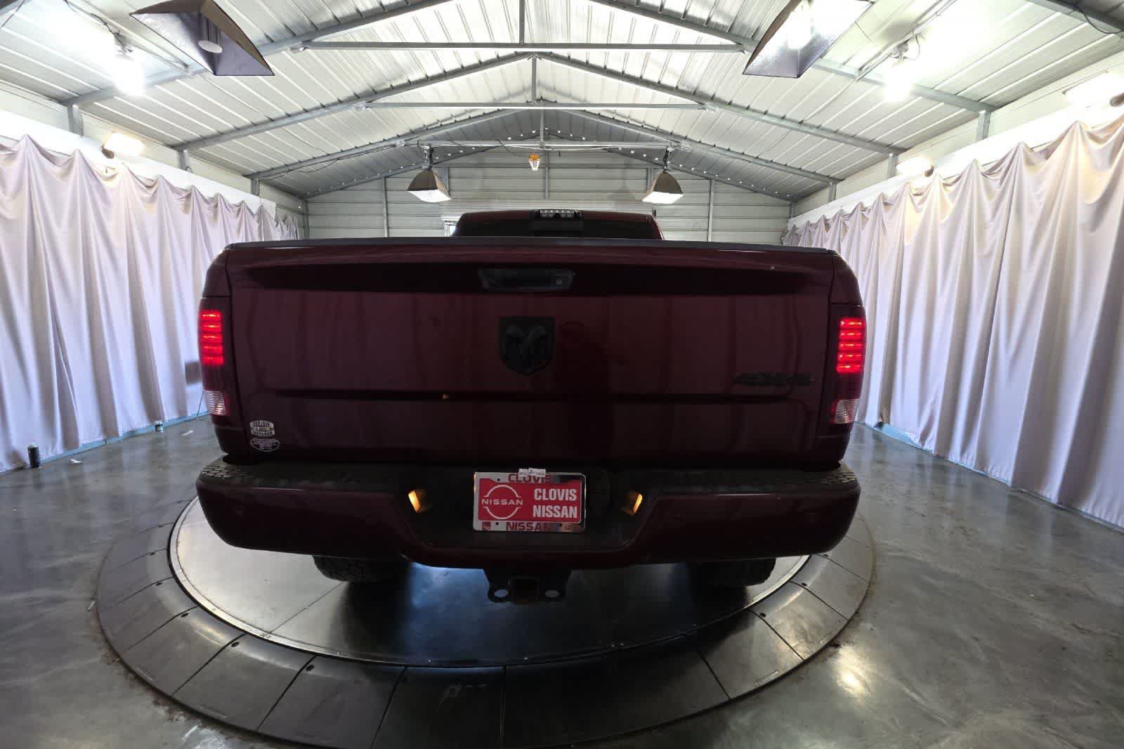 Used 2017 RAM 2500 Laramie w/ Sport Appearance Group AWD/4WD image 8