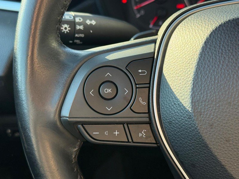 Used 2020 Toyota Corolla SE w/ SE Premium Package FWD image 20