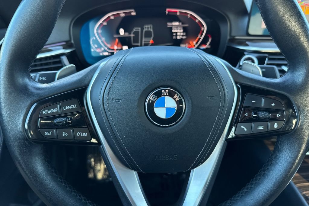 Used 2021 BMW 530i w/ Convenience Package image 25