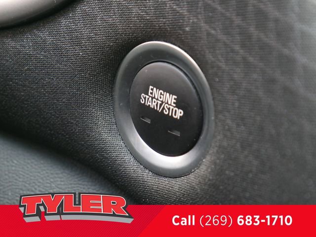 Used 2025 Chevrolet Malibu LT image 30