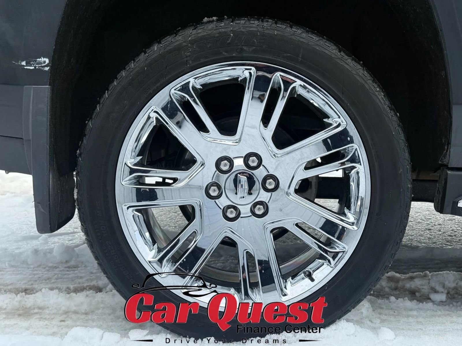 Used 2016 Cadillac Escalade Luxury image 24